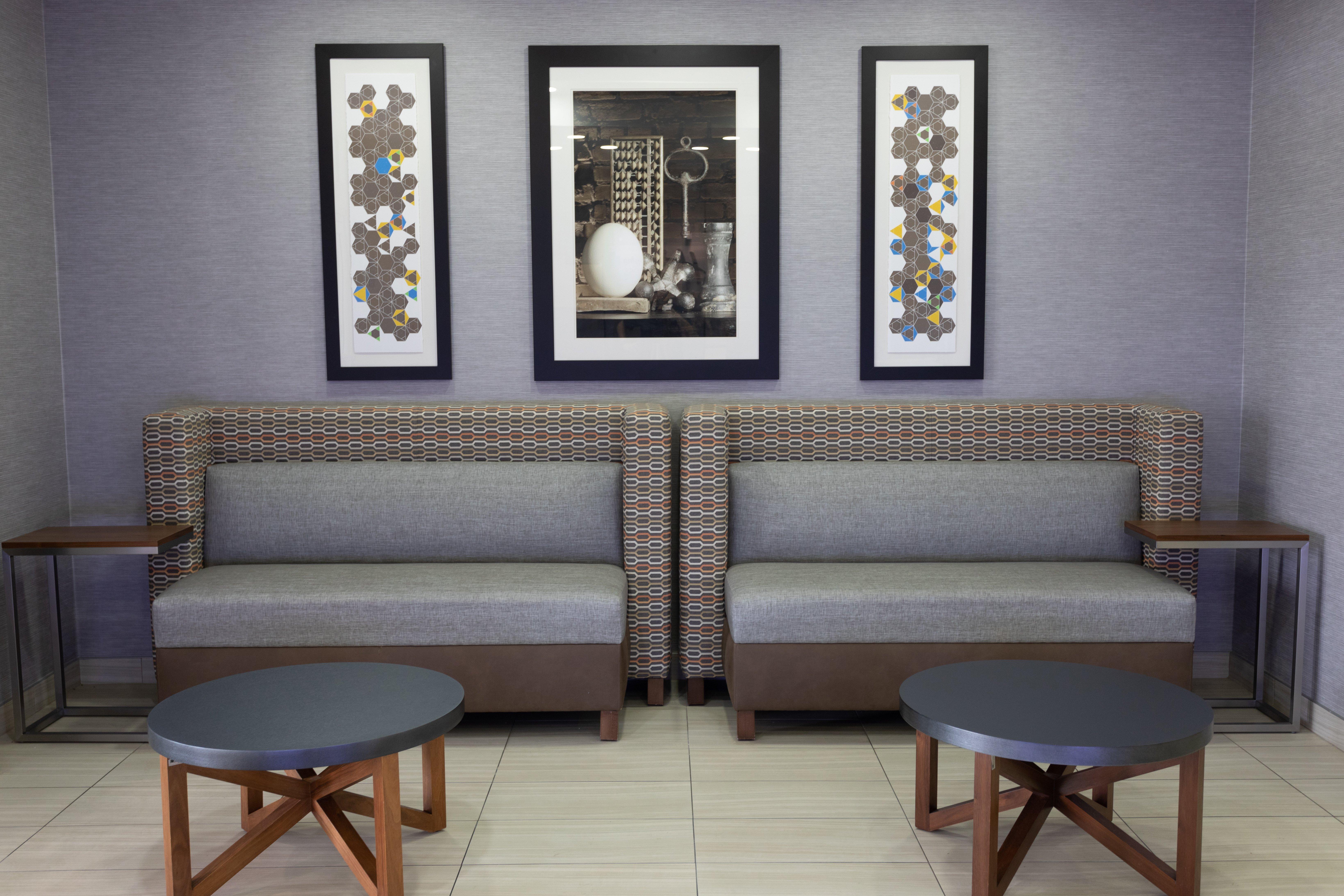 Holiday Inn Express Hotel & Suites Athens By Ihg Exterior foto